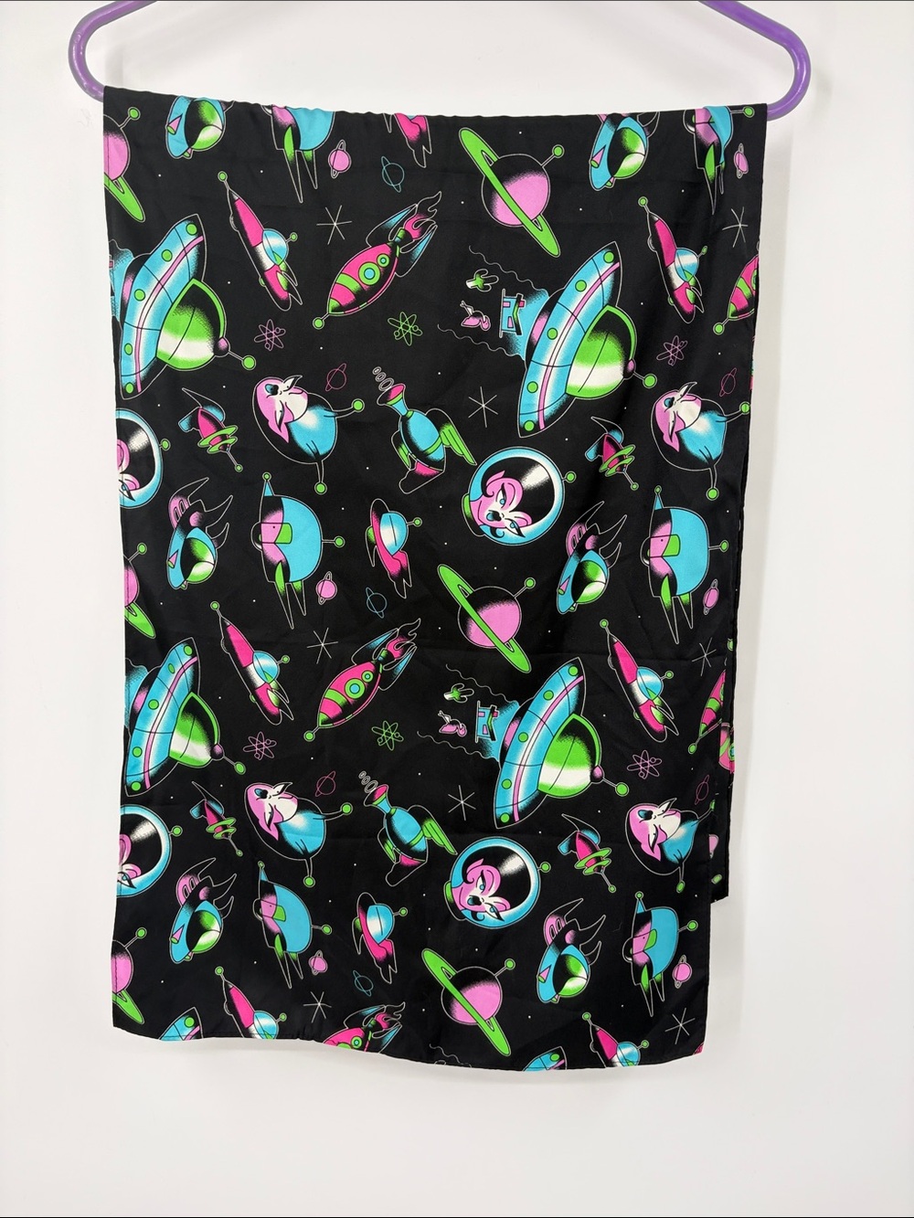 Sourpuss Retro Space Girl Alien Scarf